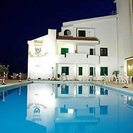 Puntamajata Hotel